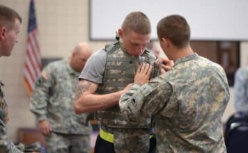 U.S. Army orders more body armor plates from 3M. U.S. Army National Guard photo by Sgt. Betty Boyce