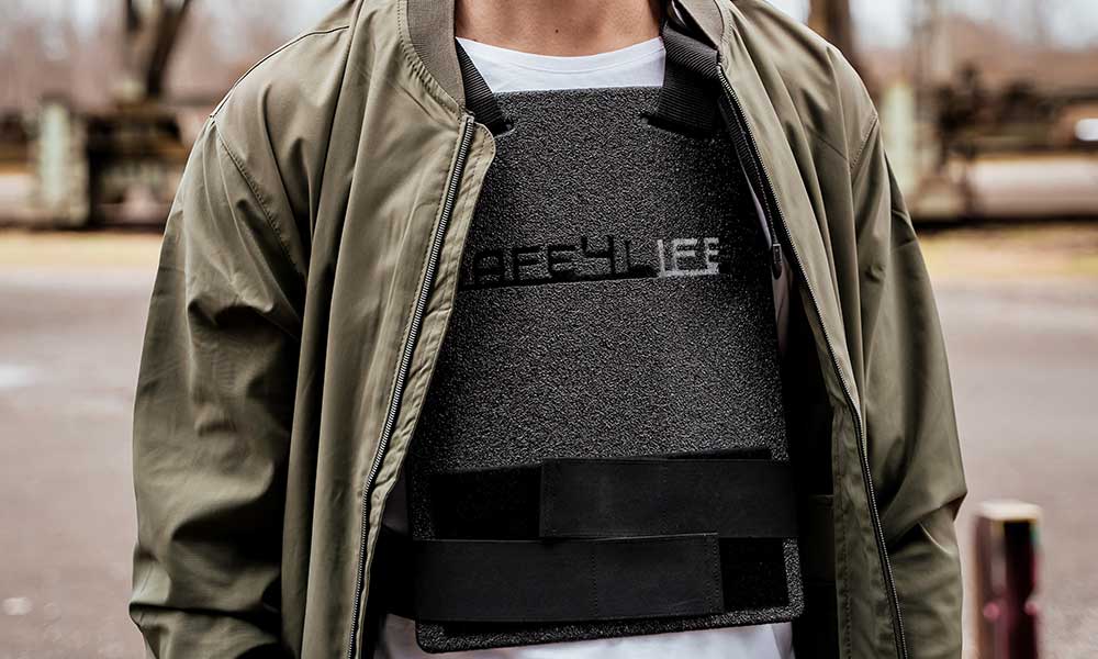 One of Bonowi Hart Armour's vests in the wild.